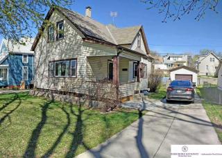 613 41st Ave, Omaha, NE 68131-1708
