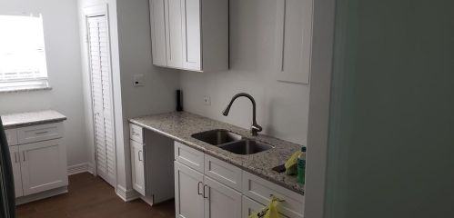 5047 Wood Loop, Conroe TX  77306-5883 exterior