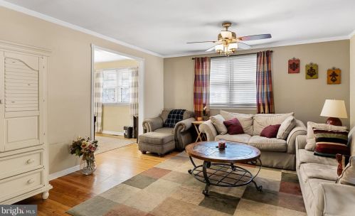 112 Apple Ln, Mount Laurel NJ  08054-1017 exterior