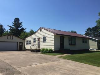 44 Elm Blvd, Babbitt, MN 55706-1214