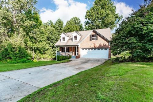 3168 Pine Haven Dr, Gainesville, GA 30506-4231