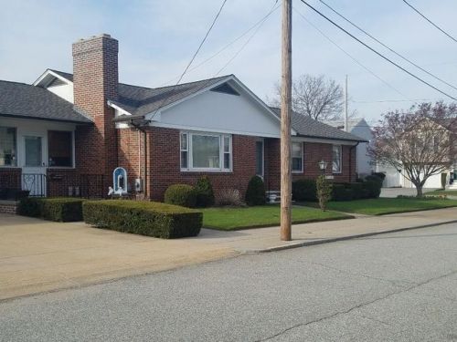 1 Ralston St, Providence, RI 02904-1122