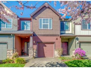 619 Oak Holw Dr, Newberg OR  97132-7474 exterior