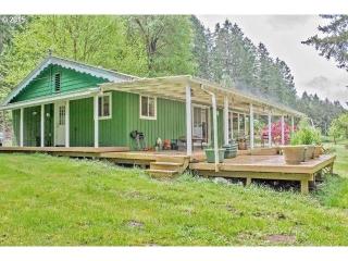 5913 Bullock Rd, Oakland, OR 97462-9790