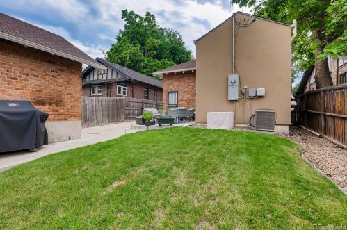 958 Madison St, Denver CO  80206-4052 exterior