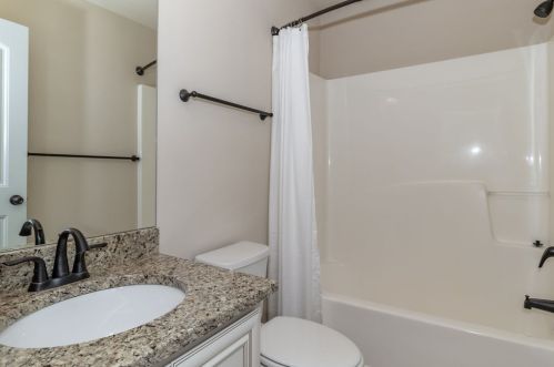 2006 Highgrass Ct, Evans GA 30809-7082 exterior