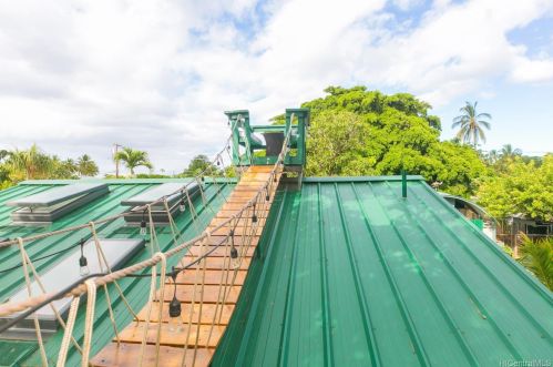 84-818 Fricke St, Nanakuli, HI 96792-1916