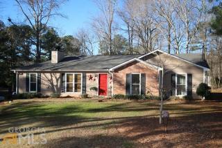 98 Brittney Ln, Lagrange, GA 30240-4712