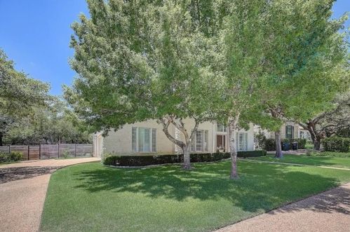 3112 Barton Point Dr, Austin, TX 78733-6318