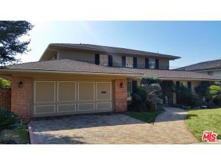 5156 Los Franciscos Way, Los Angeles, CA 90027-1022