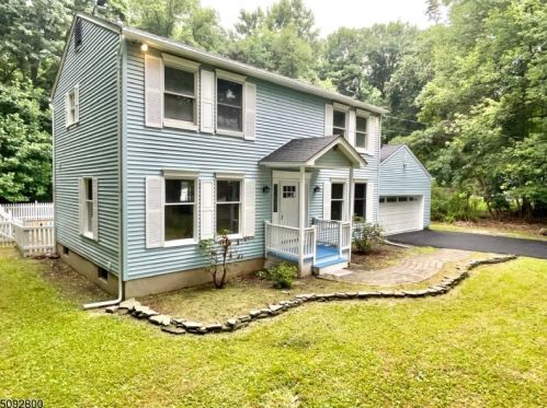 57 Quenby Mountain Rd, Great Meadows, NJ 07838-2204