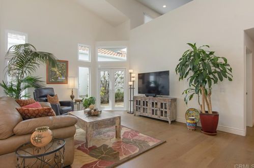 4820 Marathon Way, Oceanside, CA 92056-7405