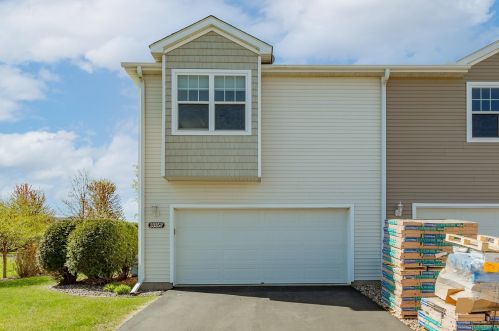 3335 Hazel Trl, Saint Paul MN  55129-8390 exterior