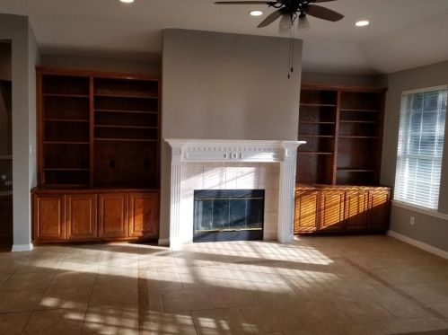 10617 Coreopsis Dr, Austin TX  78733-5725 exterior