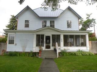 626 Buena Vista Ave, Burns OR  97720-1522 exterior