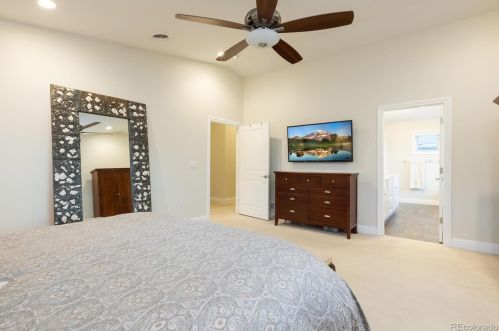 651 Dexter St, Denver CO  80220-5037 exterior