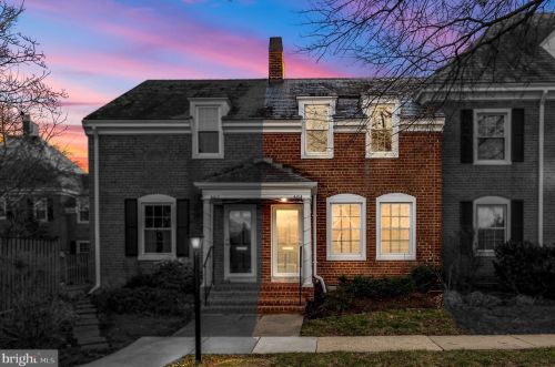 4414 34th St, Arlington, VA 22206-1913