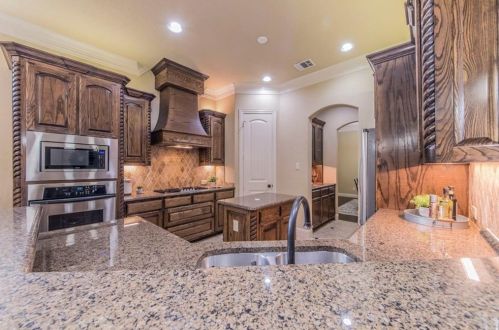 3405 4th St, Fort Worth TX  76107-2118 exterior