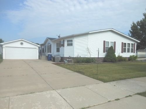 209 Hibiscus Cir, Matteson IL  60443-2888 exterior