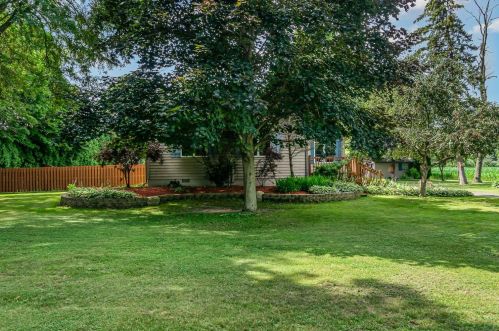 2071 61 Ave, Hobart IN 46342-6517 exterior