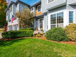 16419 Joscelyn St, Beaverton, OR 97006-7265
