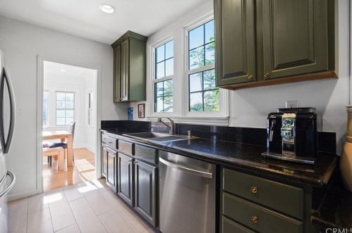 1400 Adams St, Glendale CA 91205-1370 exterior