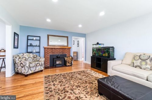 55 Mt Royal Ave, Aberdeen MD  21001-2429 exterior