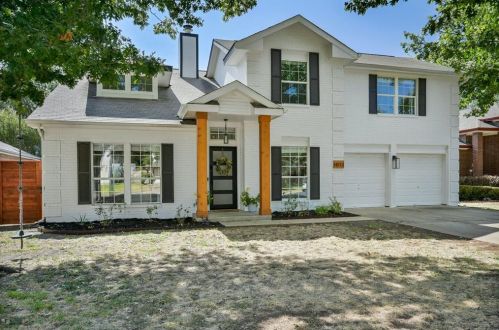 14713 Bescott Dr, Austin, TX 78728-5727
