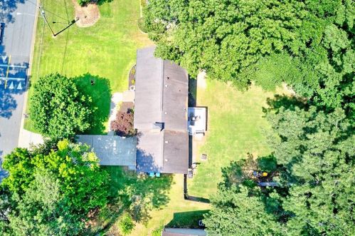 4645 Redspruce Dr, Lilburn, GA 30047-4431
