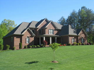 3196 Scarlet Oaks Dr, Cleveland, TN 37312-2164