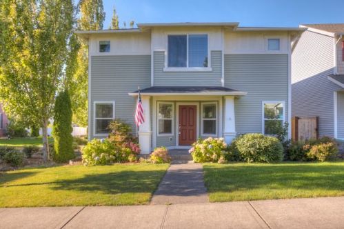 1463 Packwood Ave, Dupont, WA 98327-8801