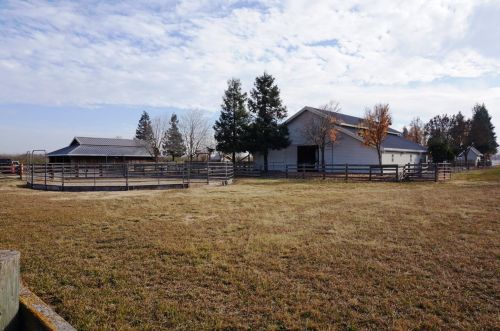 30999 Grooms Rd, Valley Home CA 95361-7513 exterior