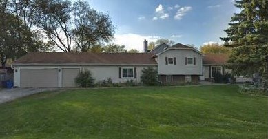 20600 William Ave, Half Day, IL 60069-9604