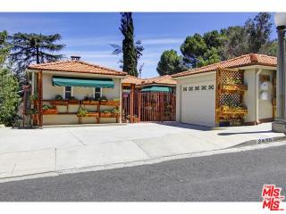3436 Oak Glen Dr, Los Angeles, CA 90068-1314