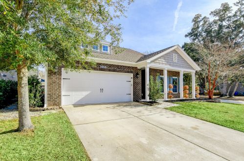 3968 Hanoverian Dr, Awendaw SC  29429 exterior