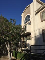 5242 Kester Ave, Van Nuys CA  91411-4057 exterior