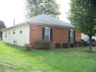 5176 Tamarack Blvd, Columbus, OH 43229-5235