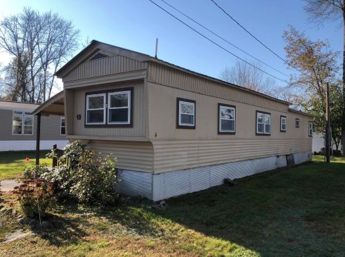 19 Mckee Dr, Concord, NH 03301-7419