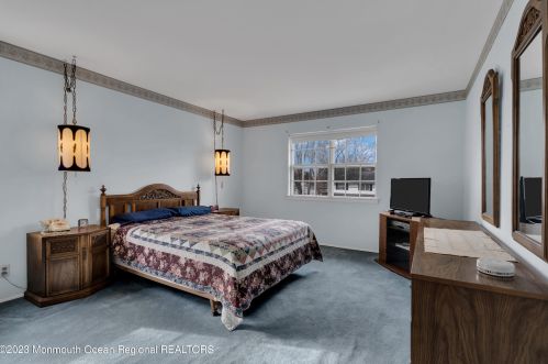 24 Brunswick Dr, Wall Township NJ  07731-1723 exterior