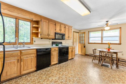 416 Beccaris Dr, Portsmouth, NH 03869-5619