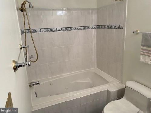 220 Gln Oban Dr, Arnold MD 21012-2110 exterior