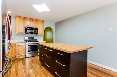 3057 Serenity Ln, Naperville IL  60564-8281 exterior