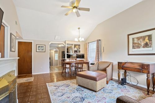 2157 Exchange St, Crete IL  60417-9621 exterior