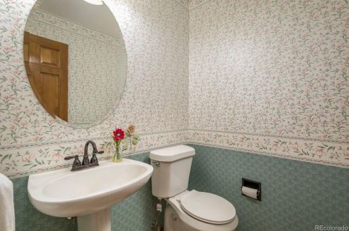 16252 66 Cir, Arvada CO  80007-7592 exterior