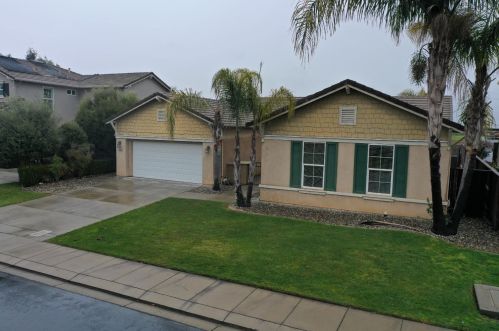 3112 Edgeview Dr, Modesto CA  95355-7302 exterior