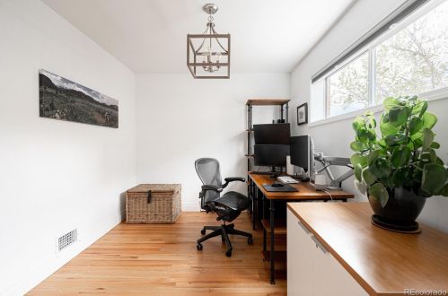 2855 Vine St, Denver CO 80205-3529 exterior