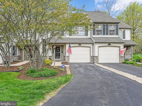 439 Rabbit Hill Ln, Lancaster, PA 17603-7434