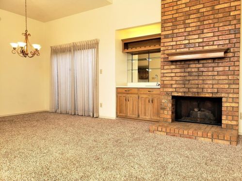 2733 Sedgeway Ln, Carrollton TX 75006-2157 exterior