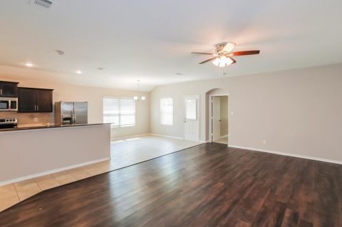 8513 Sussex Ct, Fort Worth TX  76108-2729 exterior