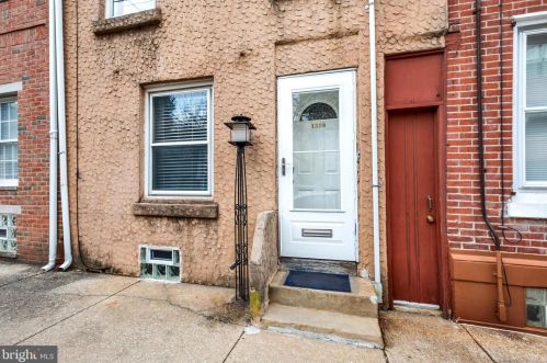 1238 Hancock St, Philadelphia, PA 19147-5412
